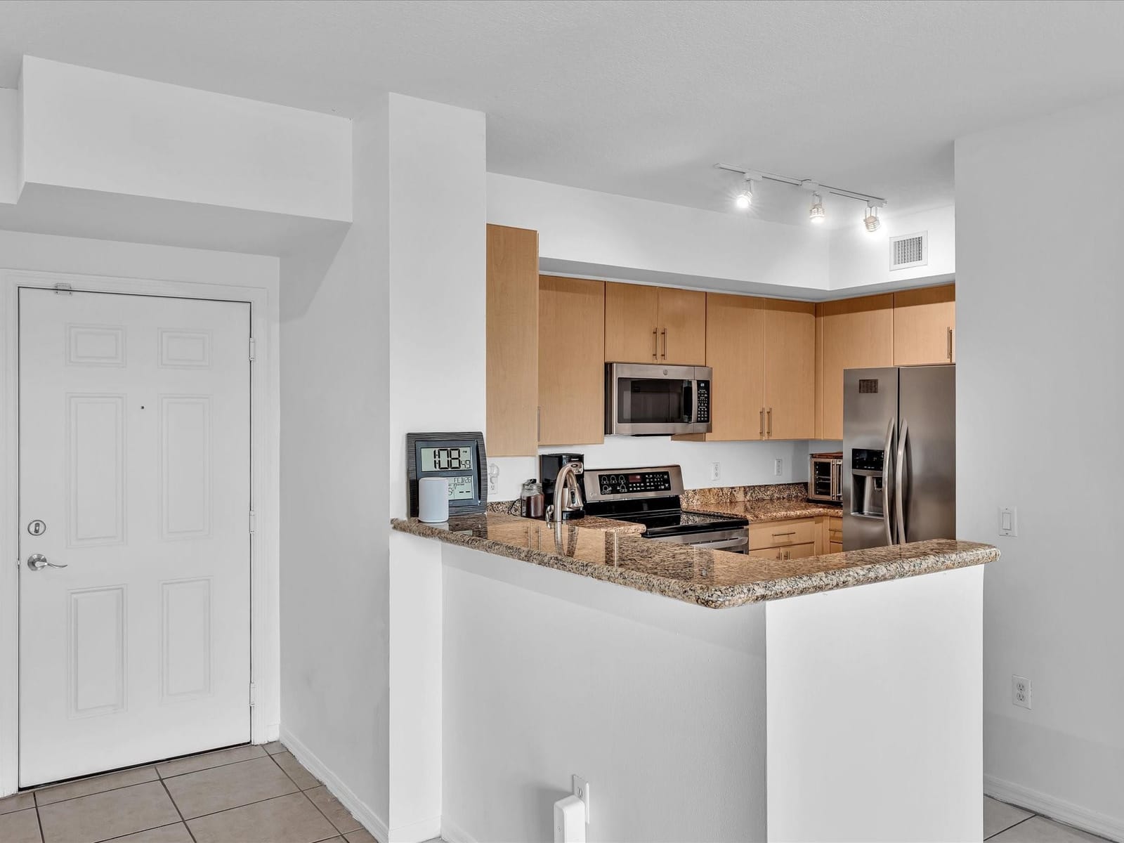 2421 NE 65th Street 406, Fort Lauderdale, FL 33308 photo 20