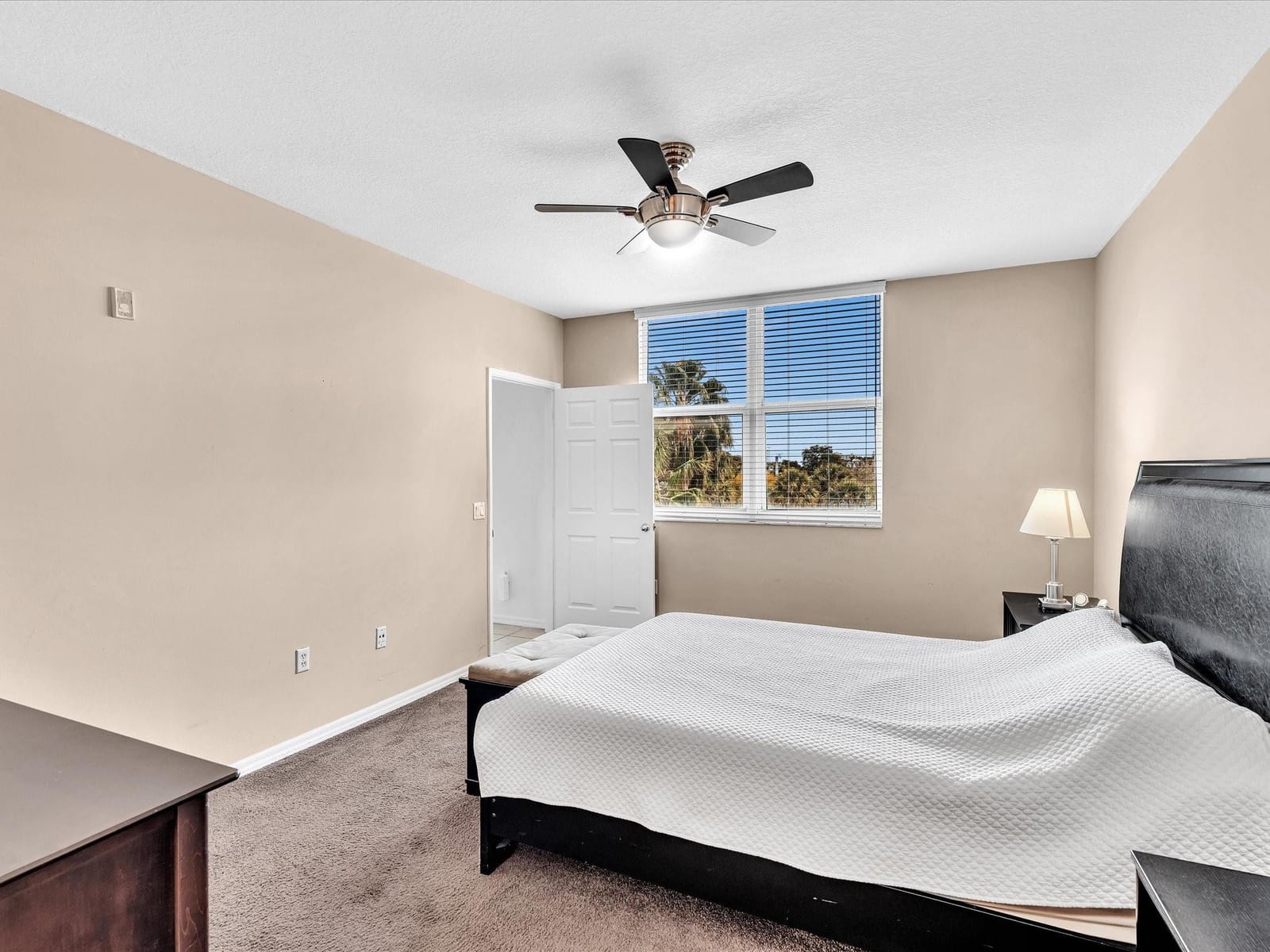 2421 NE 65th Street 406, Fort Lauderdale, FL 33308 photo 27