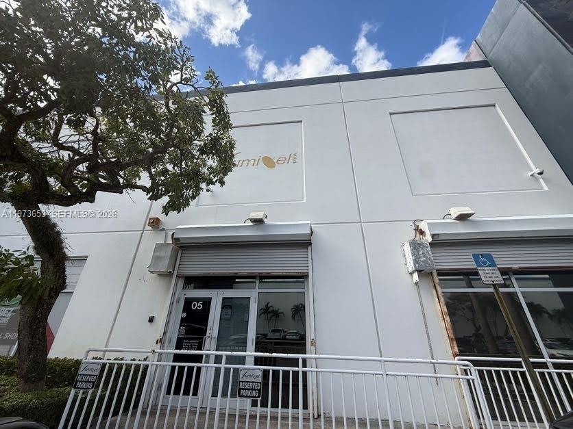 7620 NW 25th Street 5