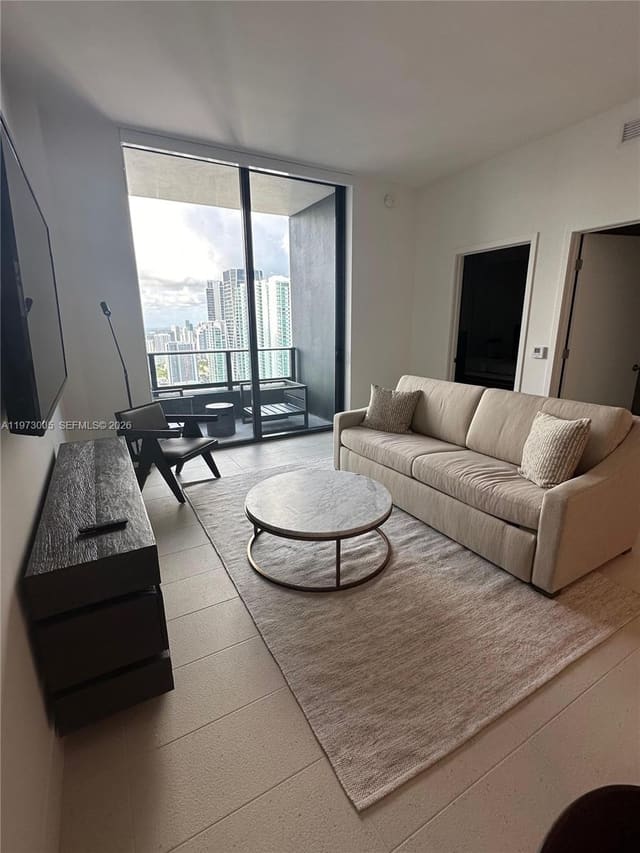 159 NE 6th Street 4811, Miami, FL 33132