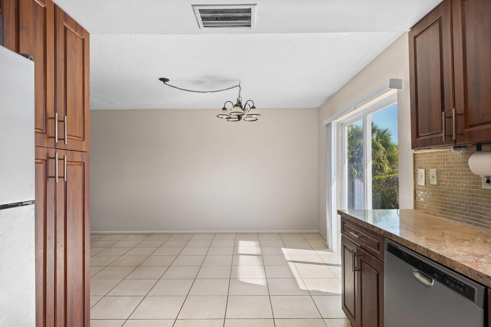 400 NE 2nd Street, Boynton Beach, FL 33435 photo 9