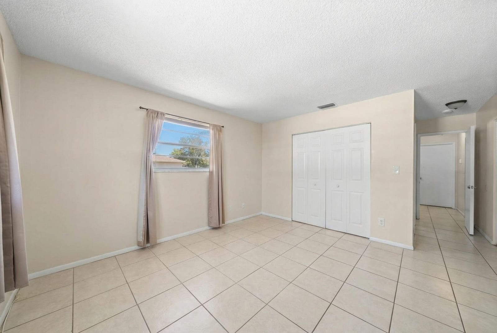 400 NE 2nd Street, Boynton Beach, FL 33435 photo 11