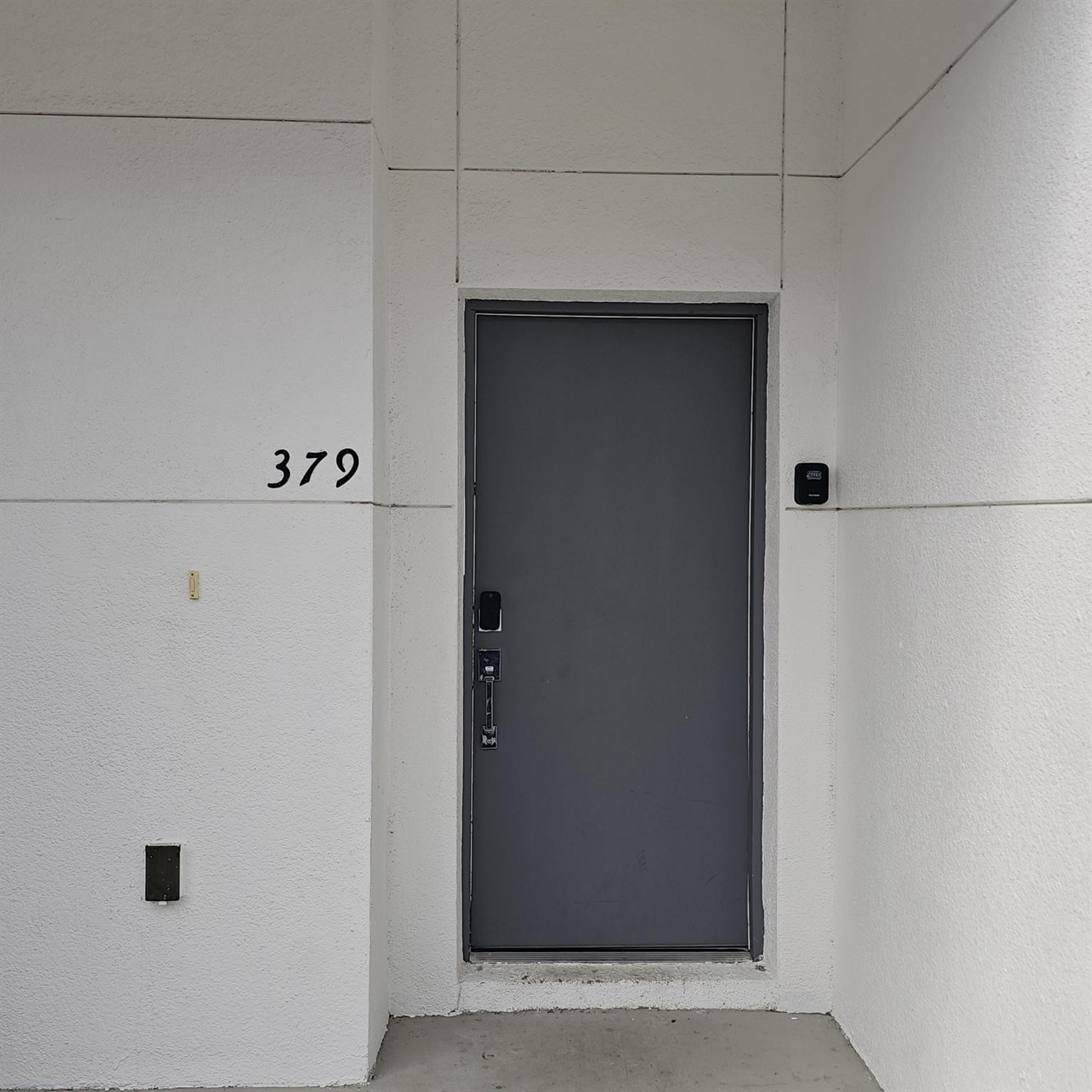 379 Famagusta Drive 379 — photo 2