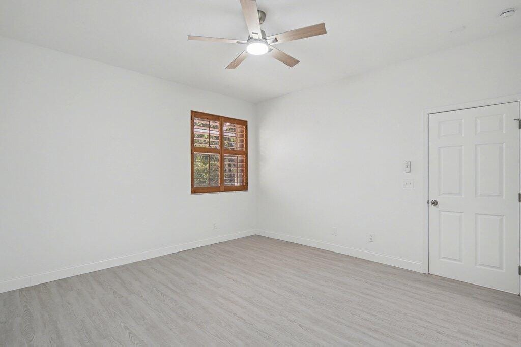 1331 SW Greens Pointe Way, Palm City, FL 34990 photo 12