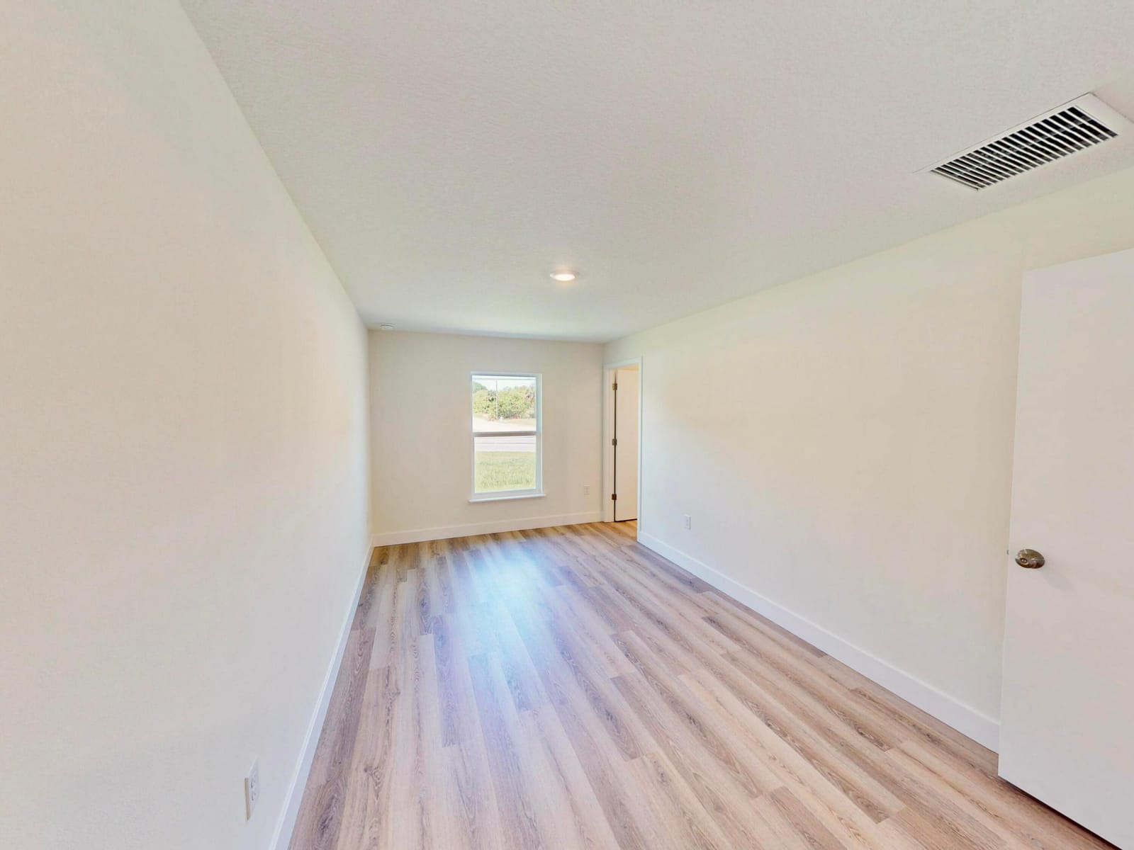 1795 N 16th Court — photo 11
