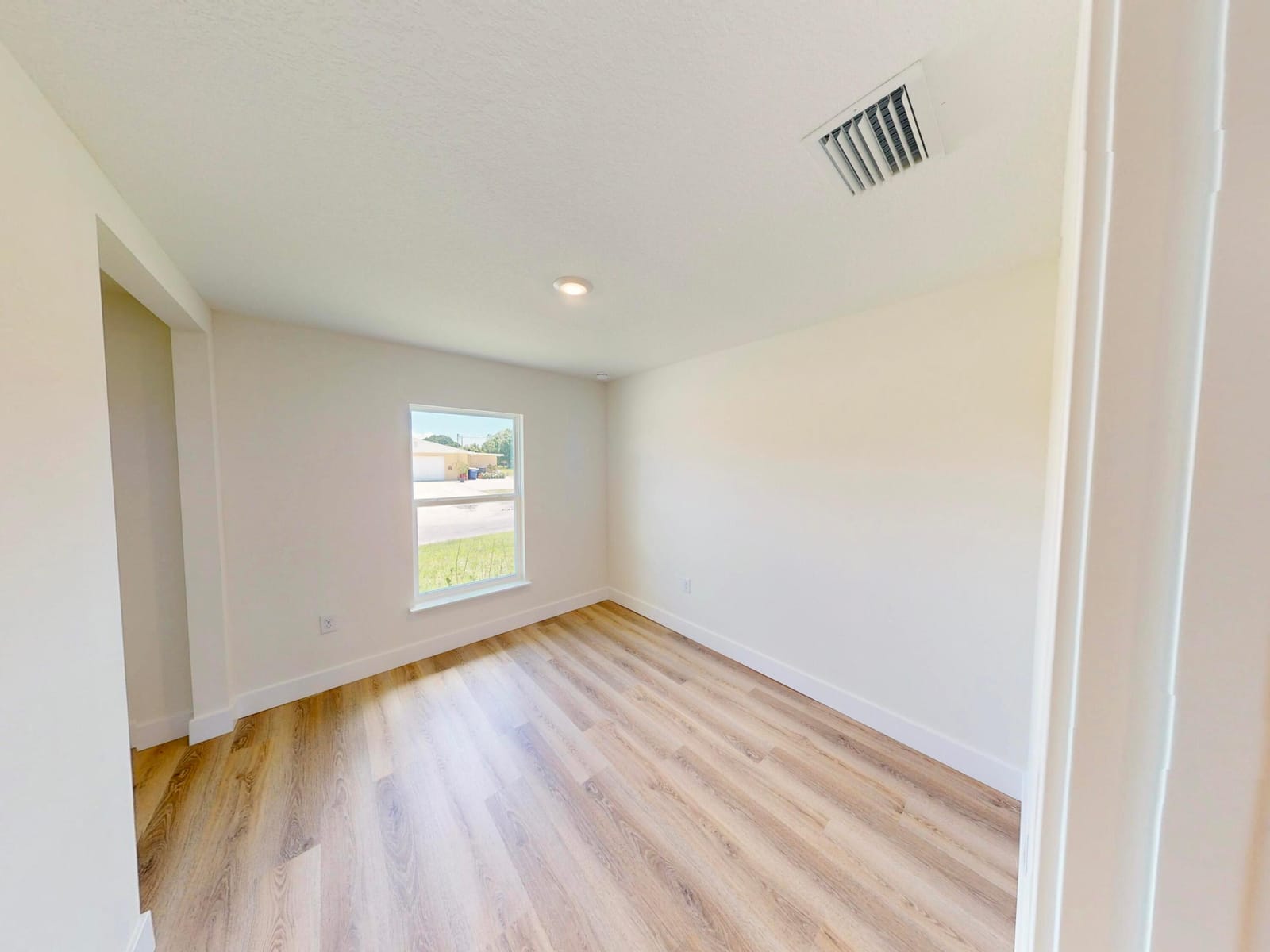 1795 N 16th Court — photo 12