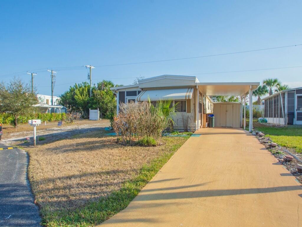 335 NE Tropicalia Lane — photo 4