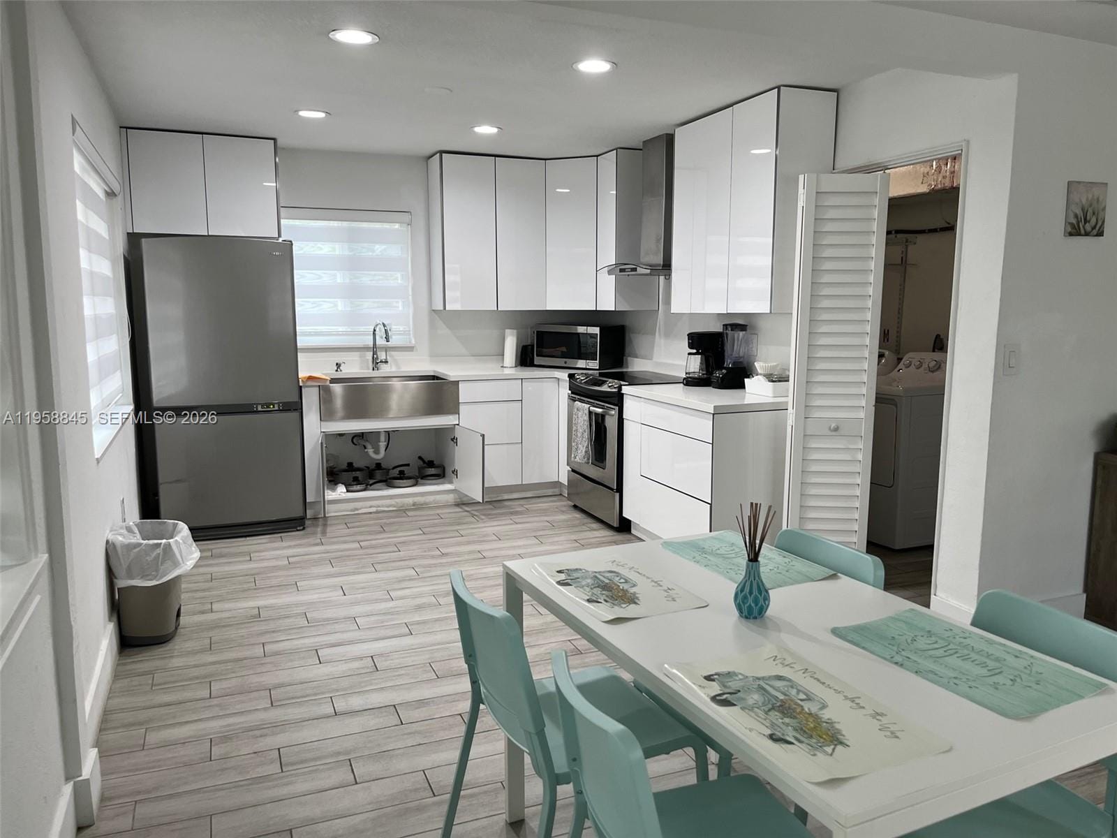 3008 NW 13th Street, Miami, FL 33125 photo 15