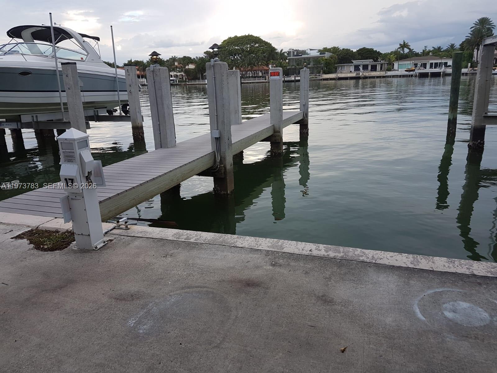 5401 Collins Avenue, Miami Beach, FL 33140, Miami Beach