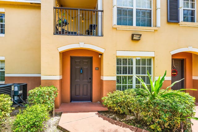 10354 Fox Trail Rd S. 1509, sold in Spa At Sunset Isles Condominium, Royal Palm Beach, FL