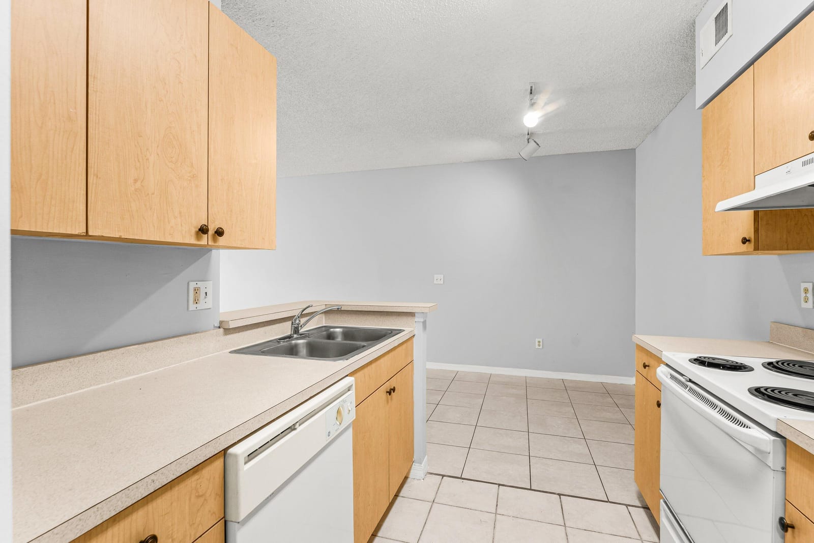 10354 Fox Trail Rd S. 1509 — photo 11