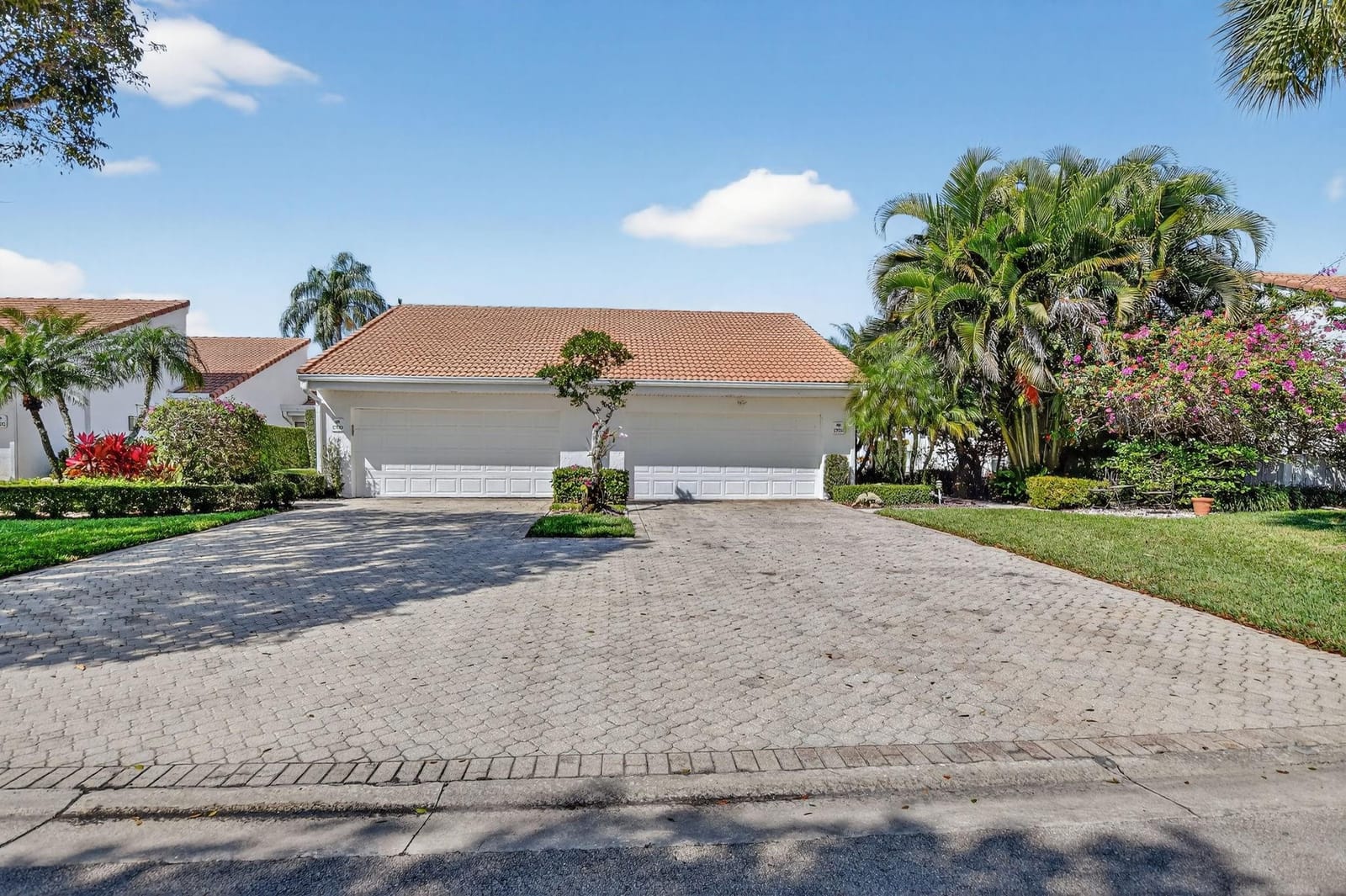 19480 Sawgrass Drive 1703 — photo 2