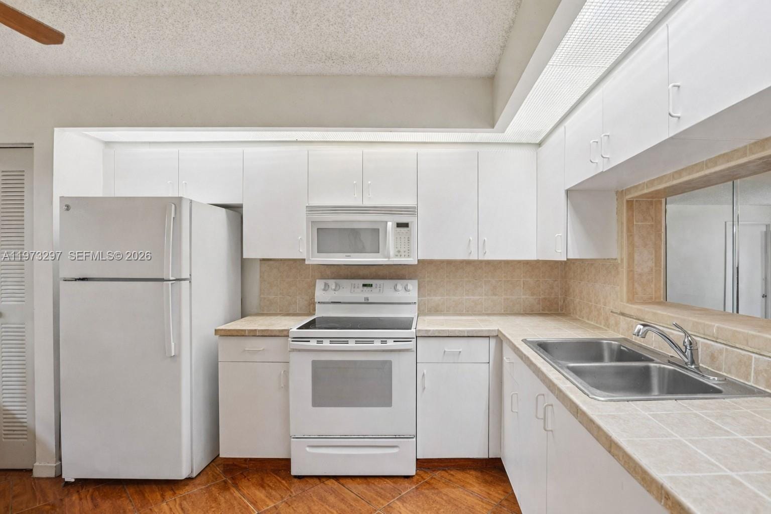 901 SW 138th Avenue 108C — photo 3