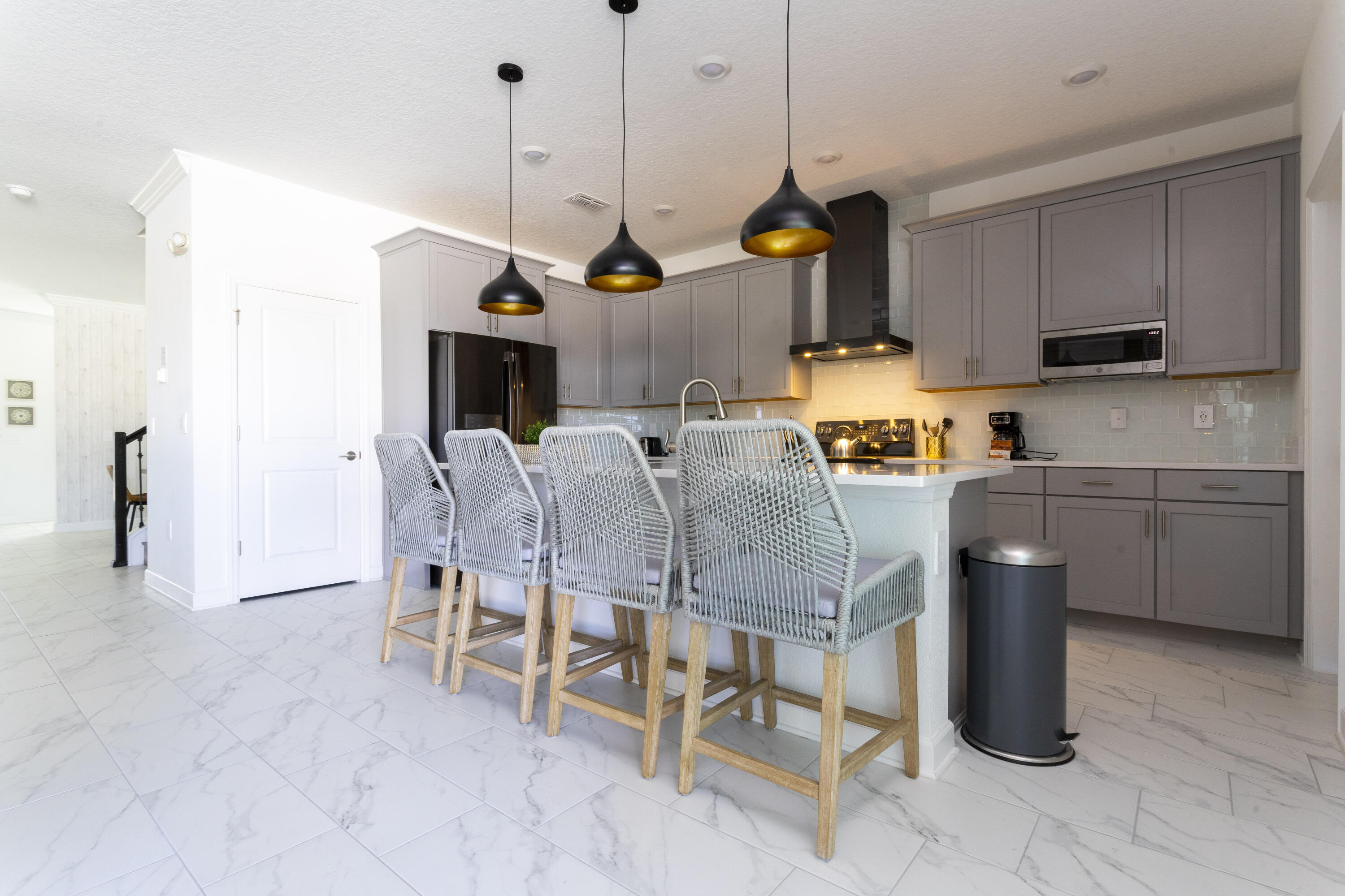 405 Strand Drive — photo 8