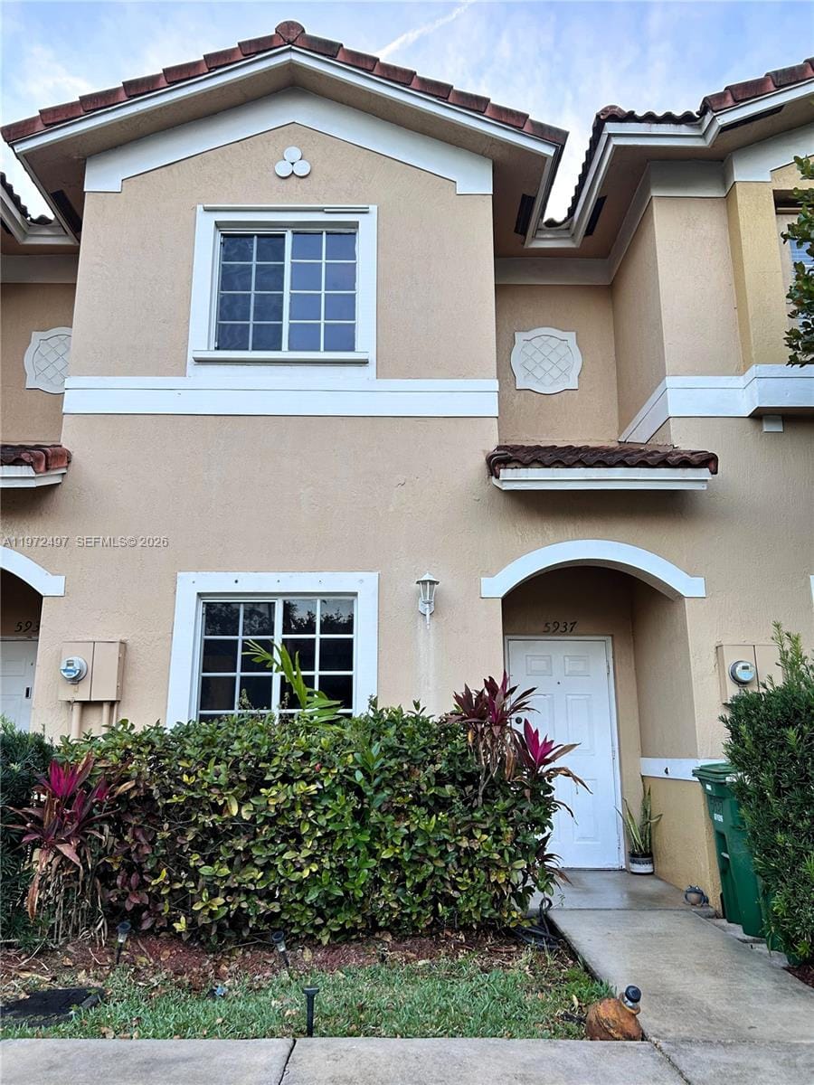 5937 Riverside Avenue, Tamarac, FL 33321