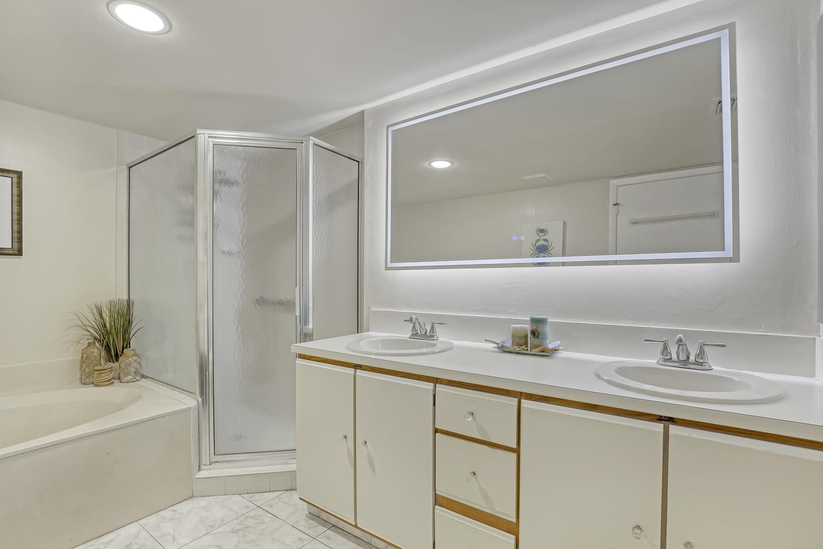 105 Half Moon Circle F1 — photo 12