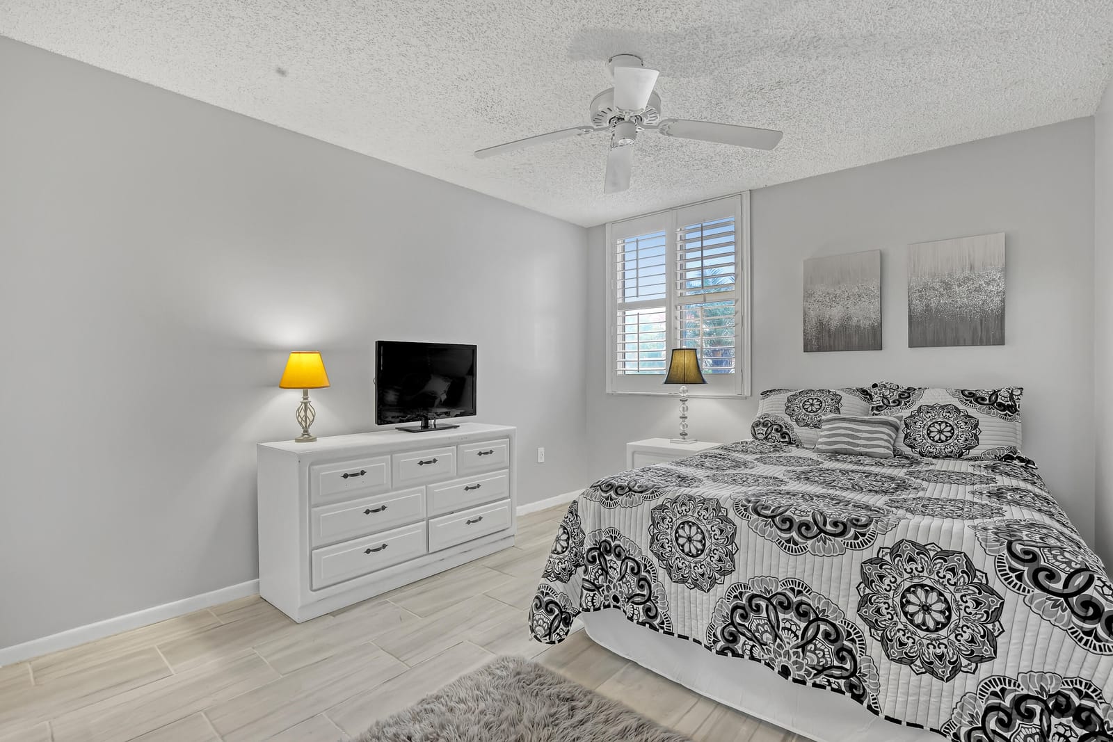 105 Half Moon Circle F1, Hypoluxo, FL 33462 photo 14