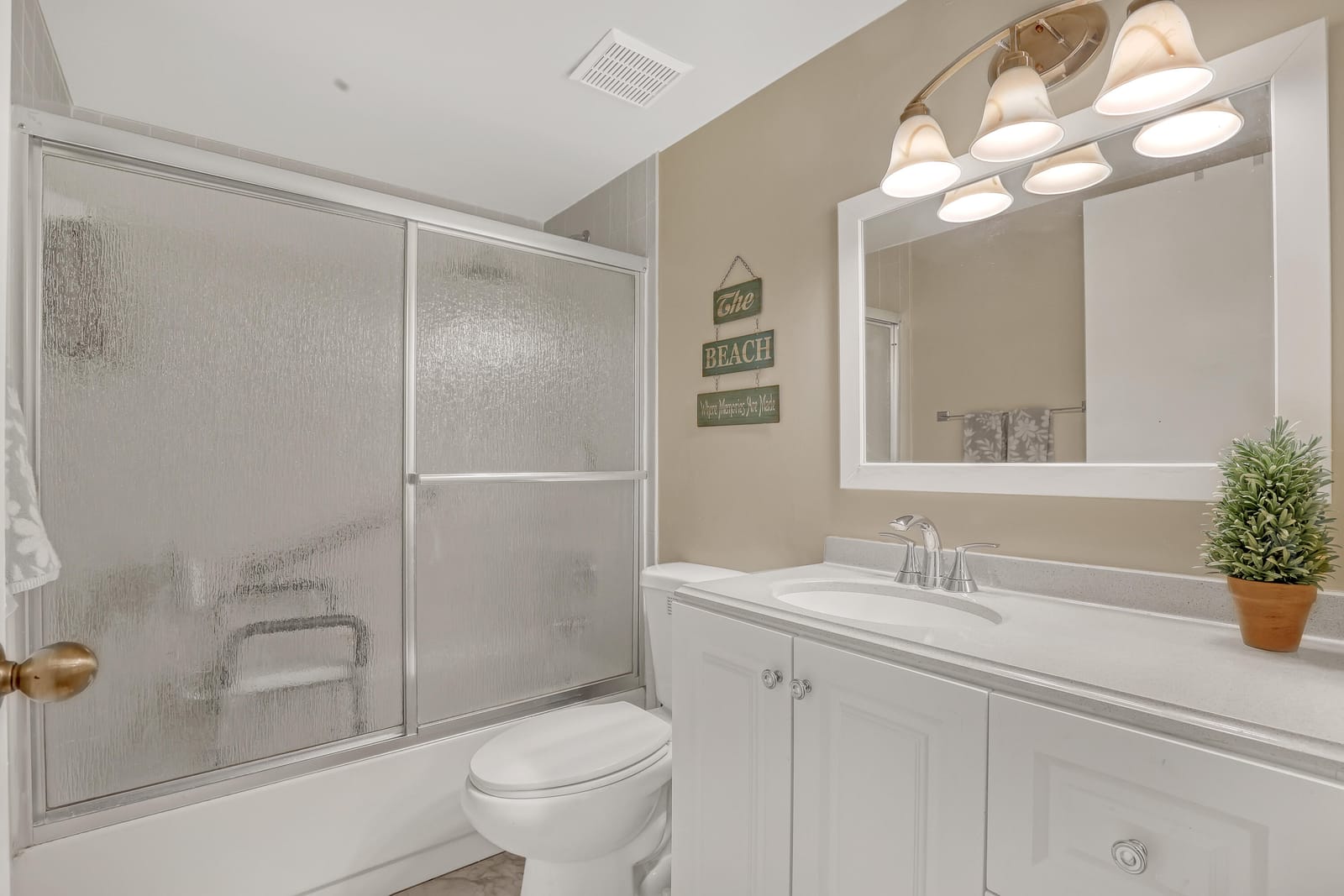 105 Half Moon Circle F1, Hypoluxo, FL 33462 photo 15