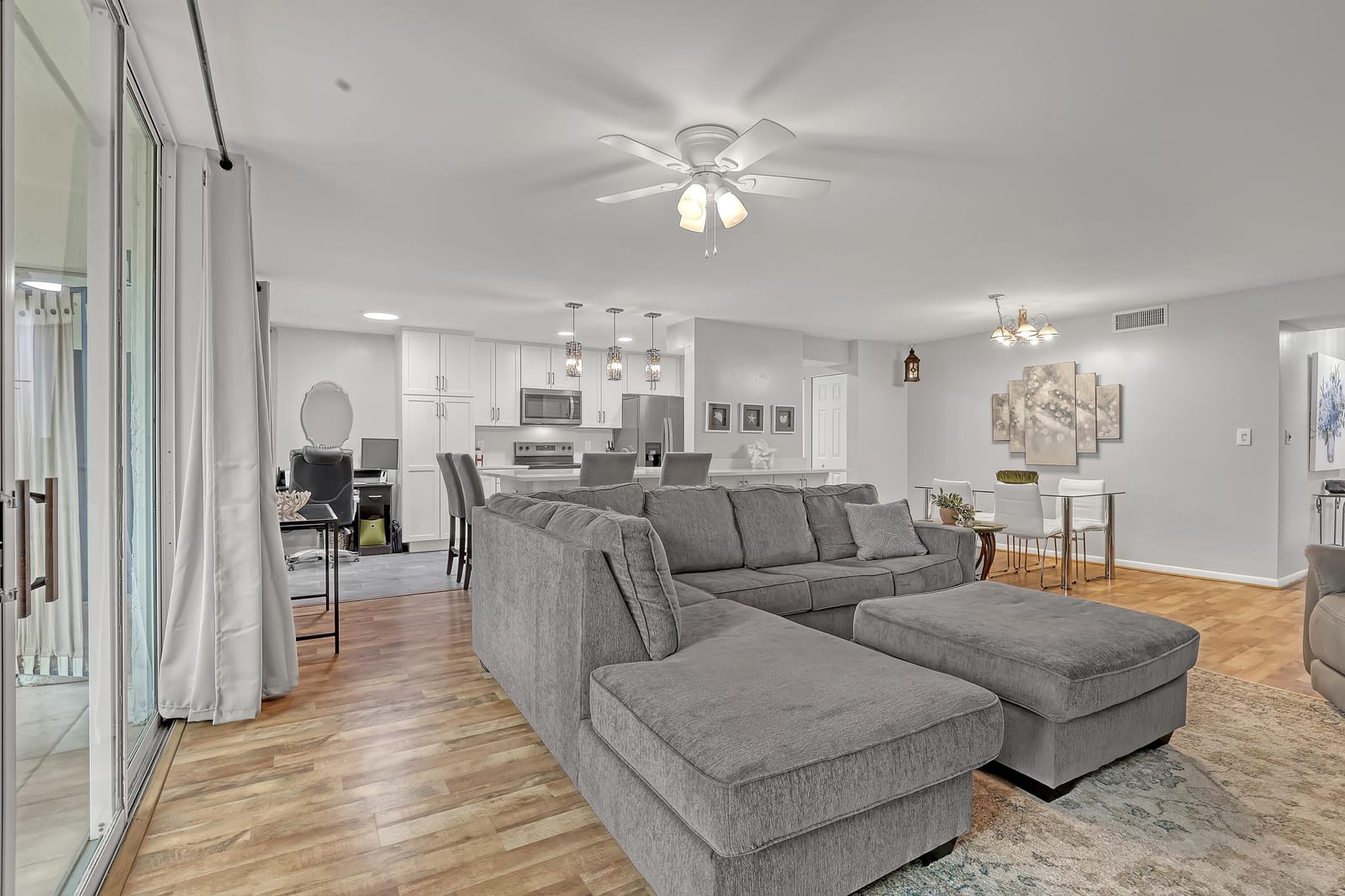 105 Half Moon Circle F1 — photo 6