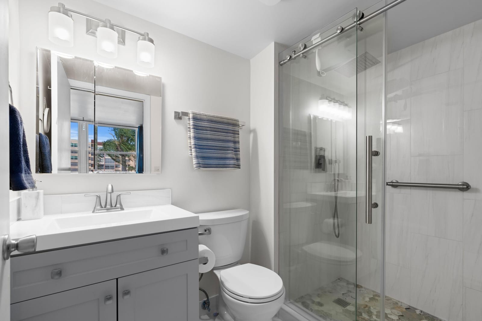 27 Abbey Lane 307, Delray Beach, FL 33446 photo 15