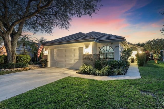 380 Sherwood Forest Drive, sold in Sherwood Forest, Delray Beach, FL