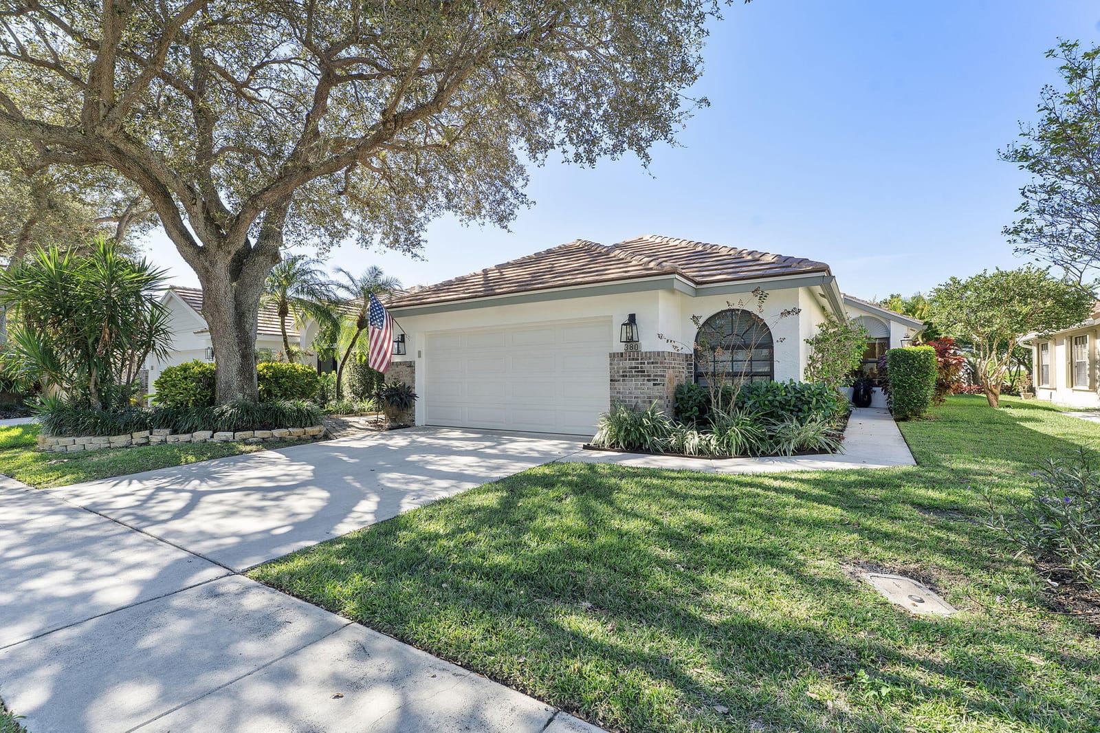 380 Sherwood Forest Drive, Delray Beach, FL 33445 photo 2
