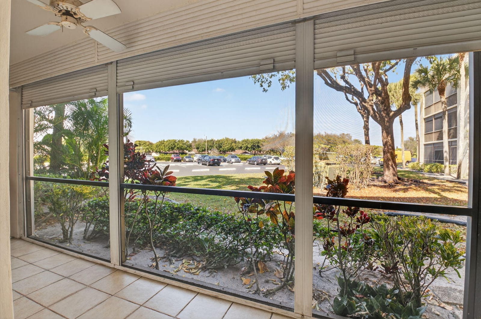 5190 Las Verdes Circle 120, Delray Beach, FL 33484 photo 23