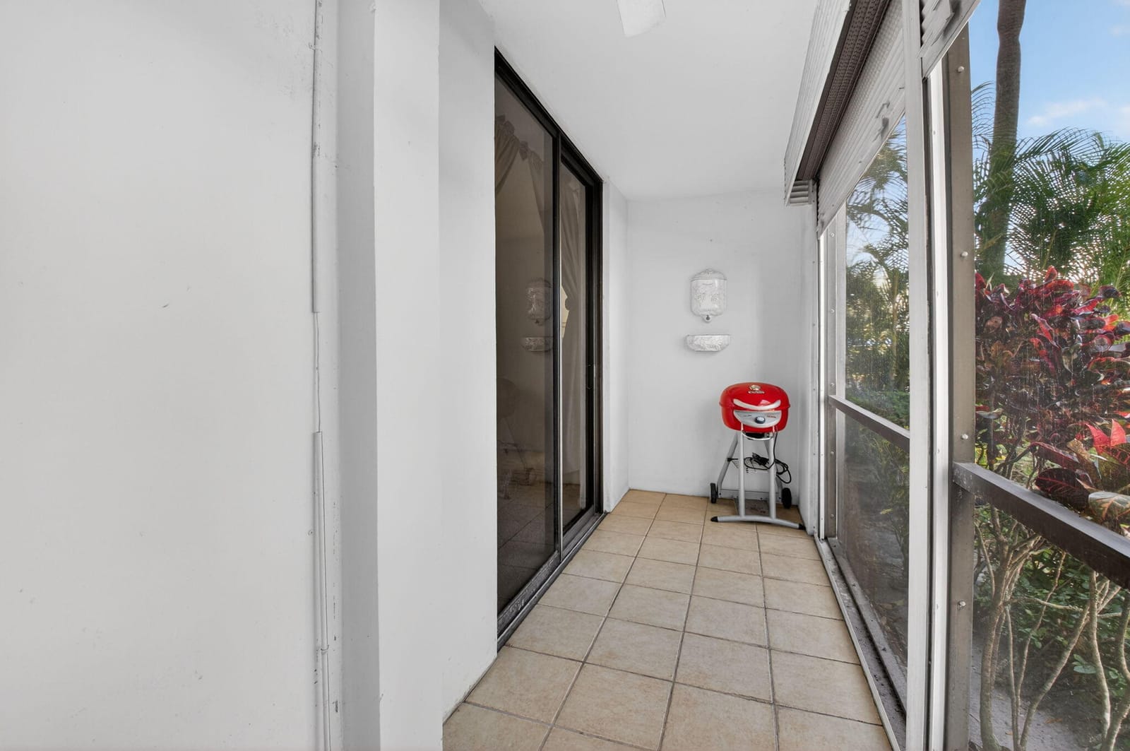 5190 Las Verdes Circle 120, Delray Beach, FL 33484 photo 24
