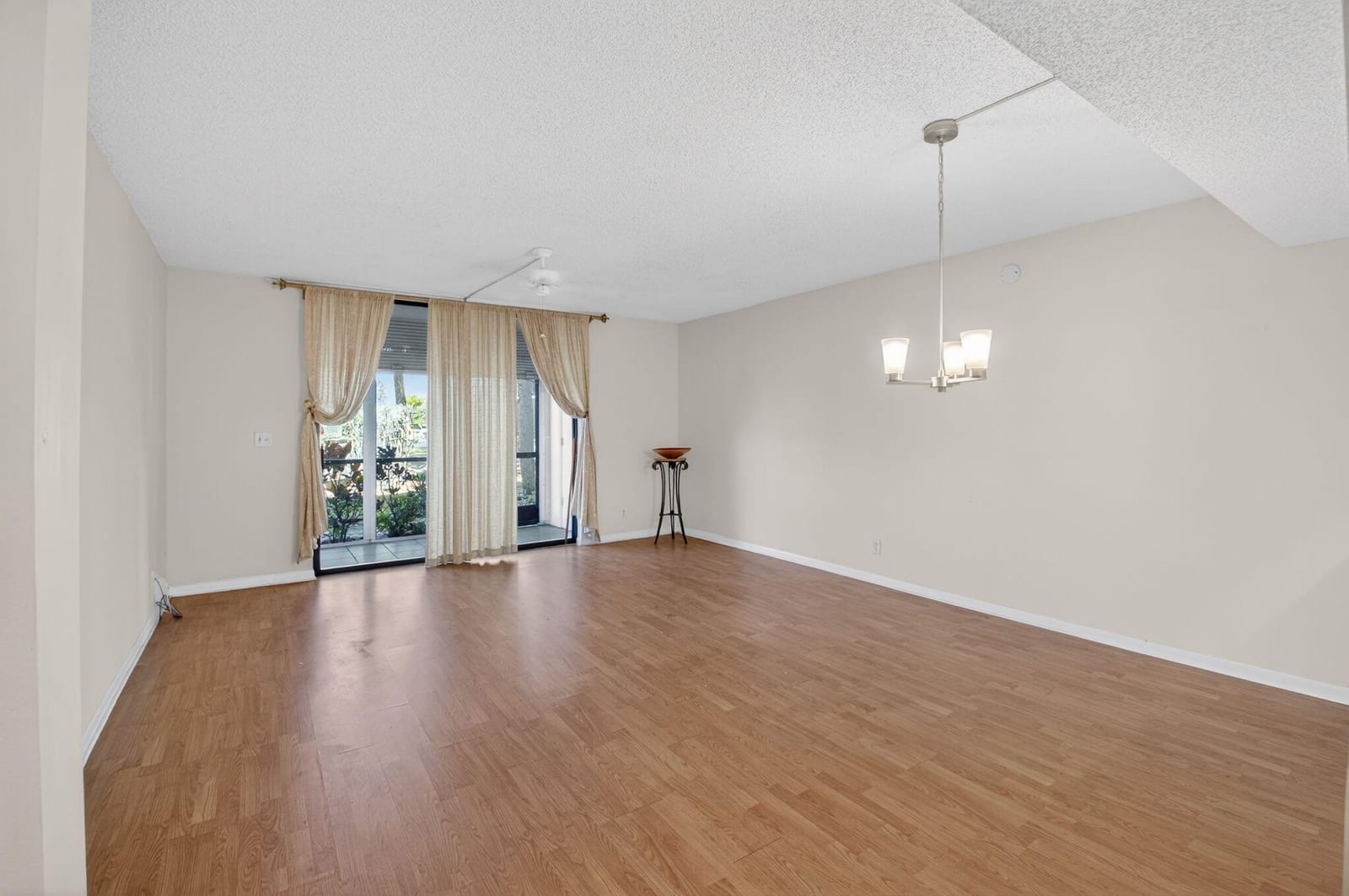 5190 Las Verdes Circle 120, Delray Beach, FL 33484 photo 5