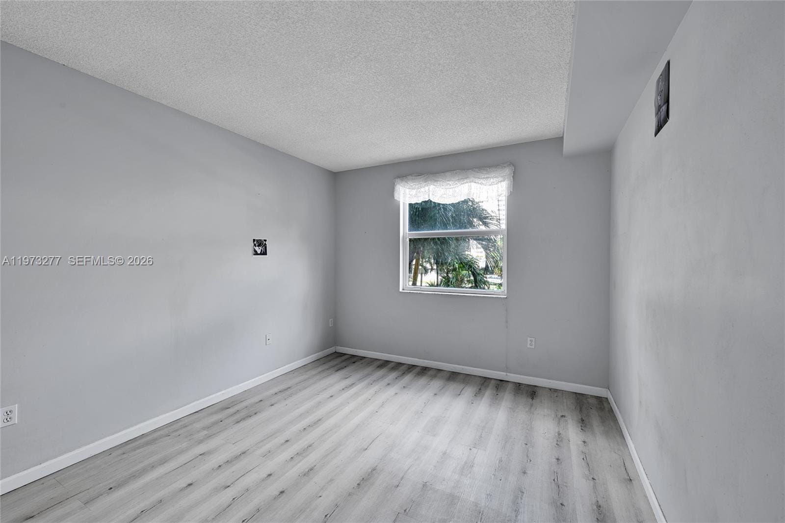 17150 N Bay Road 2210, Sunny Isles Beach, FL 33160 photo 18