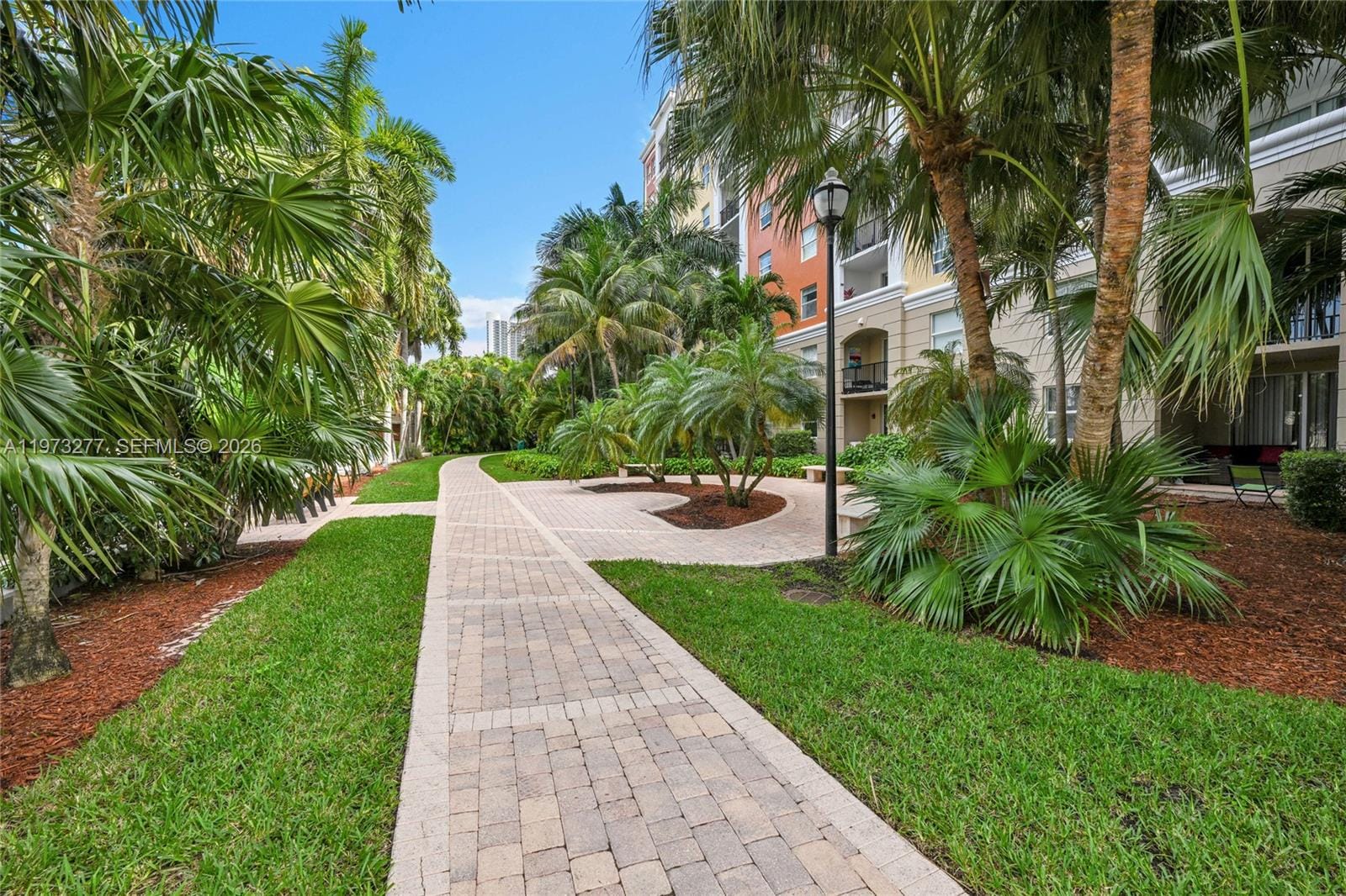 17150 N Bay Road 2210, Sunny Isles Beach, FL 33160 photo 28
