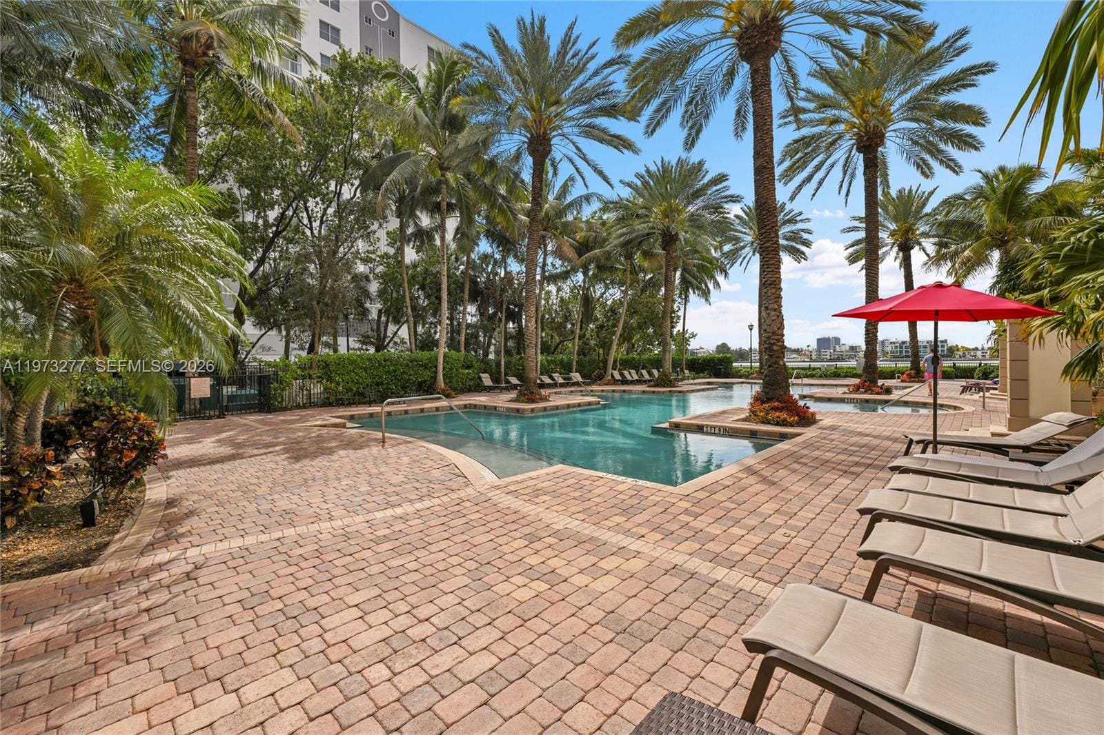 17150 N Bay Road 2210, Sunny Isles Beach, FL 33160 photo 30