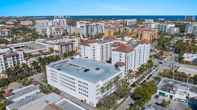 233 S Federal Highway 416, sold in Boca Grand Condo, Boca Raton, FL