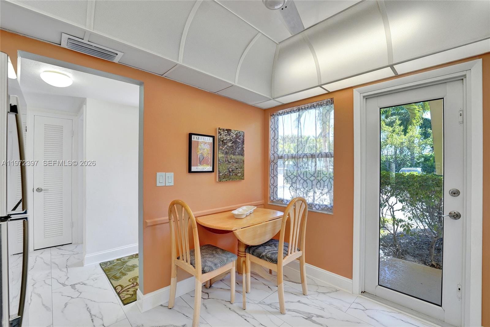 851 NE 14th Avenue 401, Hallandale Beach, FL 33009 photo 15