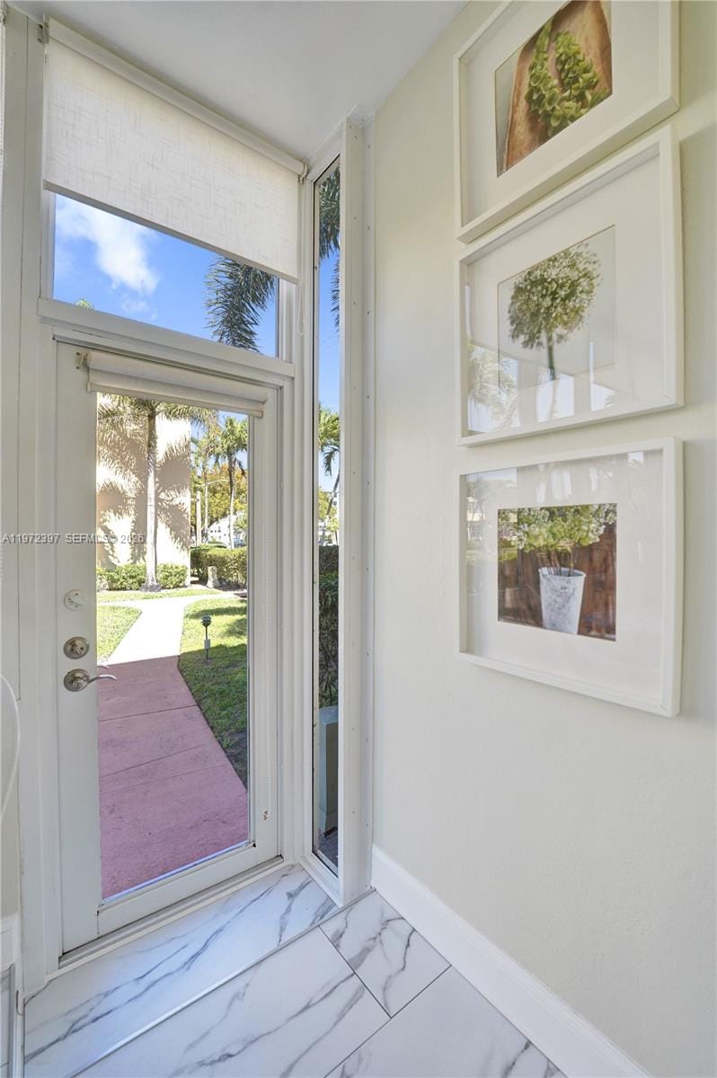 851 NE 14th Avenue 401, Hallandale Beach, FL 33009 photo 5