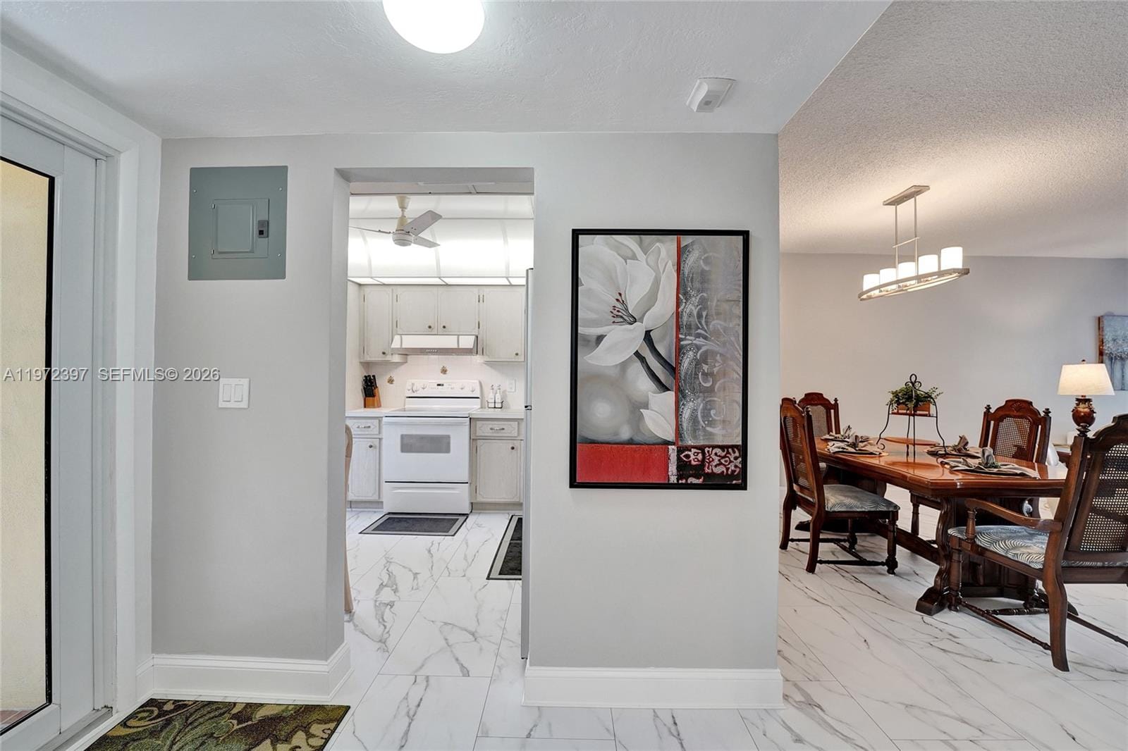 851 NE 14th Avenue 401, Hallandale Beach, FL 33009 photo 6