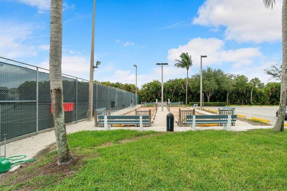 103 Piedmont C, Delray Beach, FL 33484 photo 28