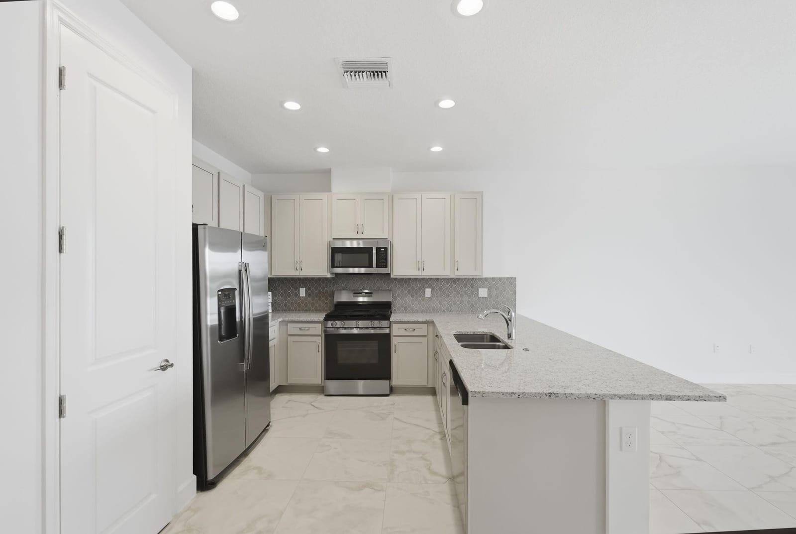 13528 SW Starkissed Lane, Port St. Lucie, FL 34987 photo 7