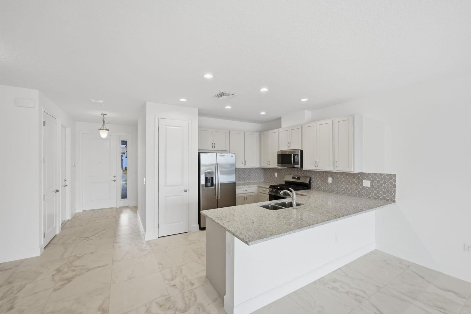 13528 SW Starkissed Lane, Port St. Lucie, FL 34987 photo 8