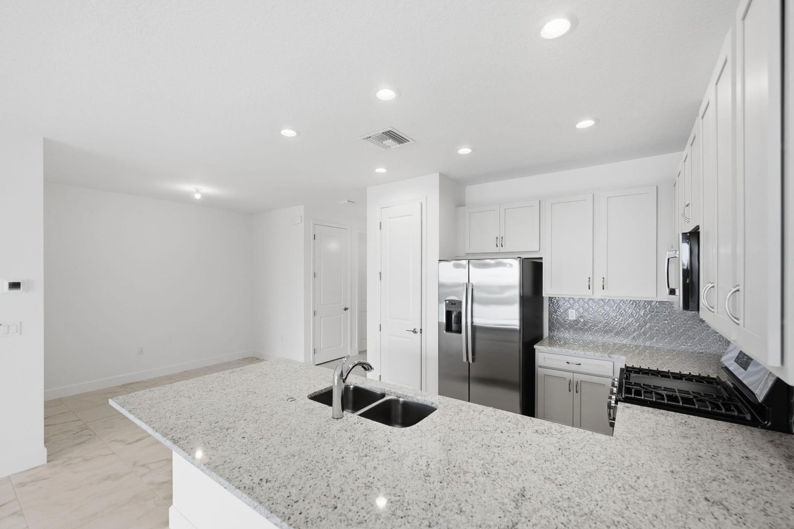 13528 SW Starkissed Lane, Port St. Lucie, FL 34987 photo 10