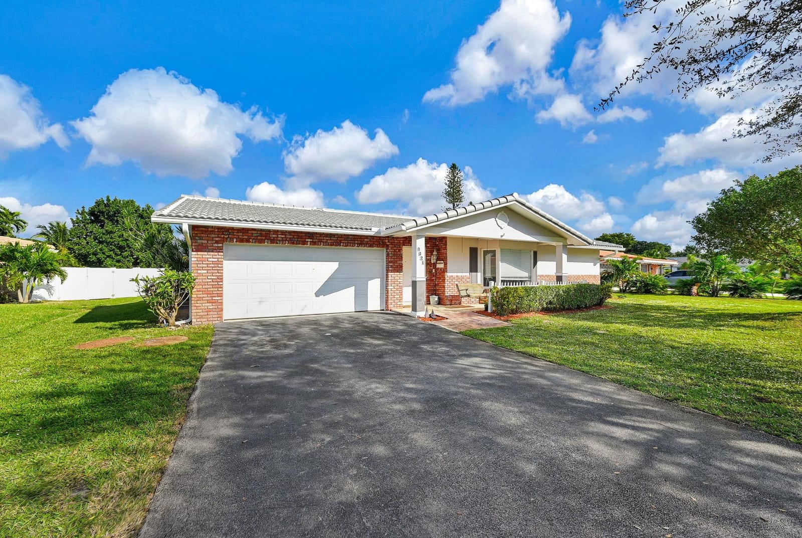 9921 NW 38th Street, Coral Springs, FL 33065 photo 16