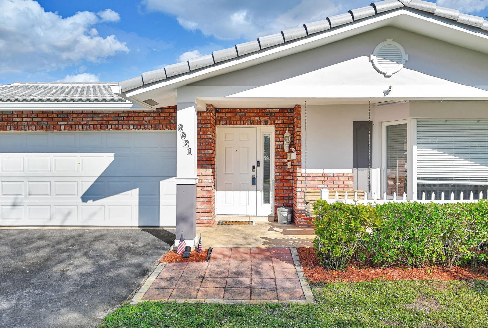 9921 NW 38th Street, Coral Springs, FL 33065 photo 17