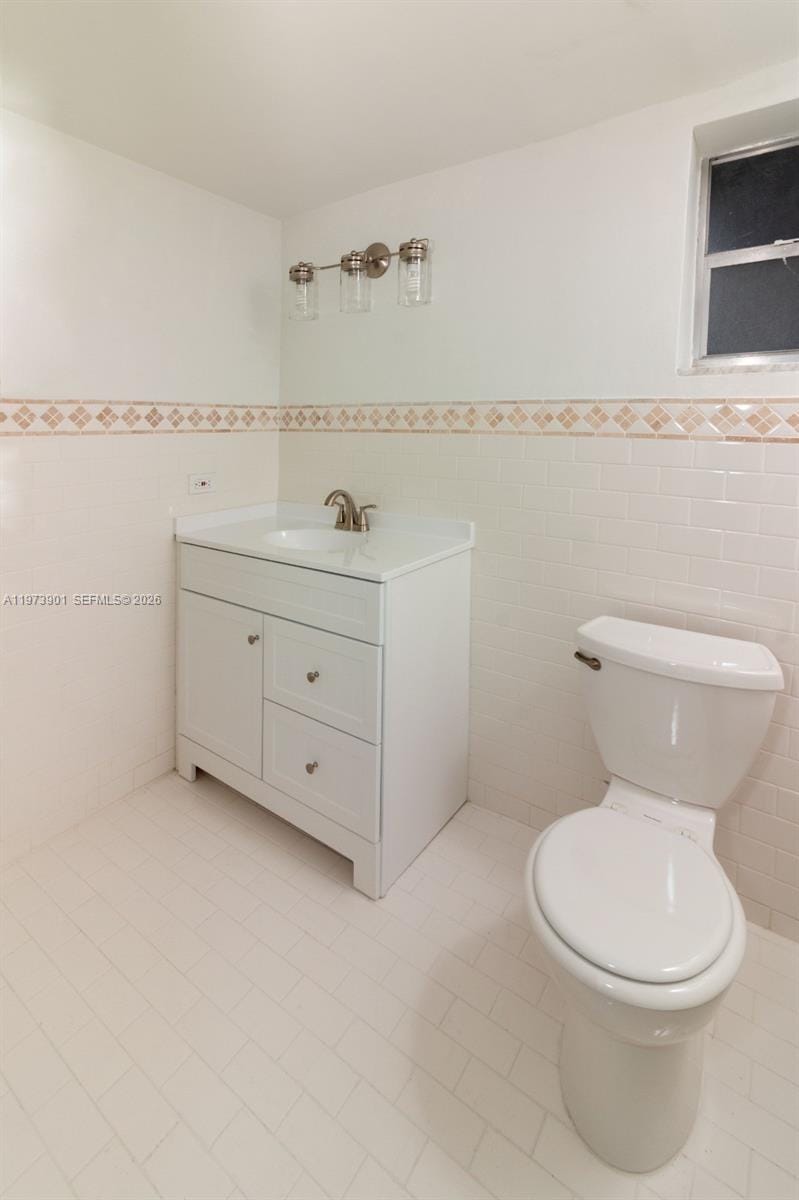 447 NE 195th Street 217 — photo 10