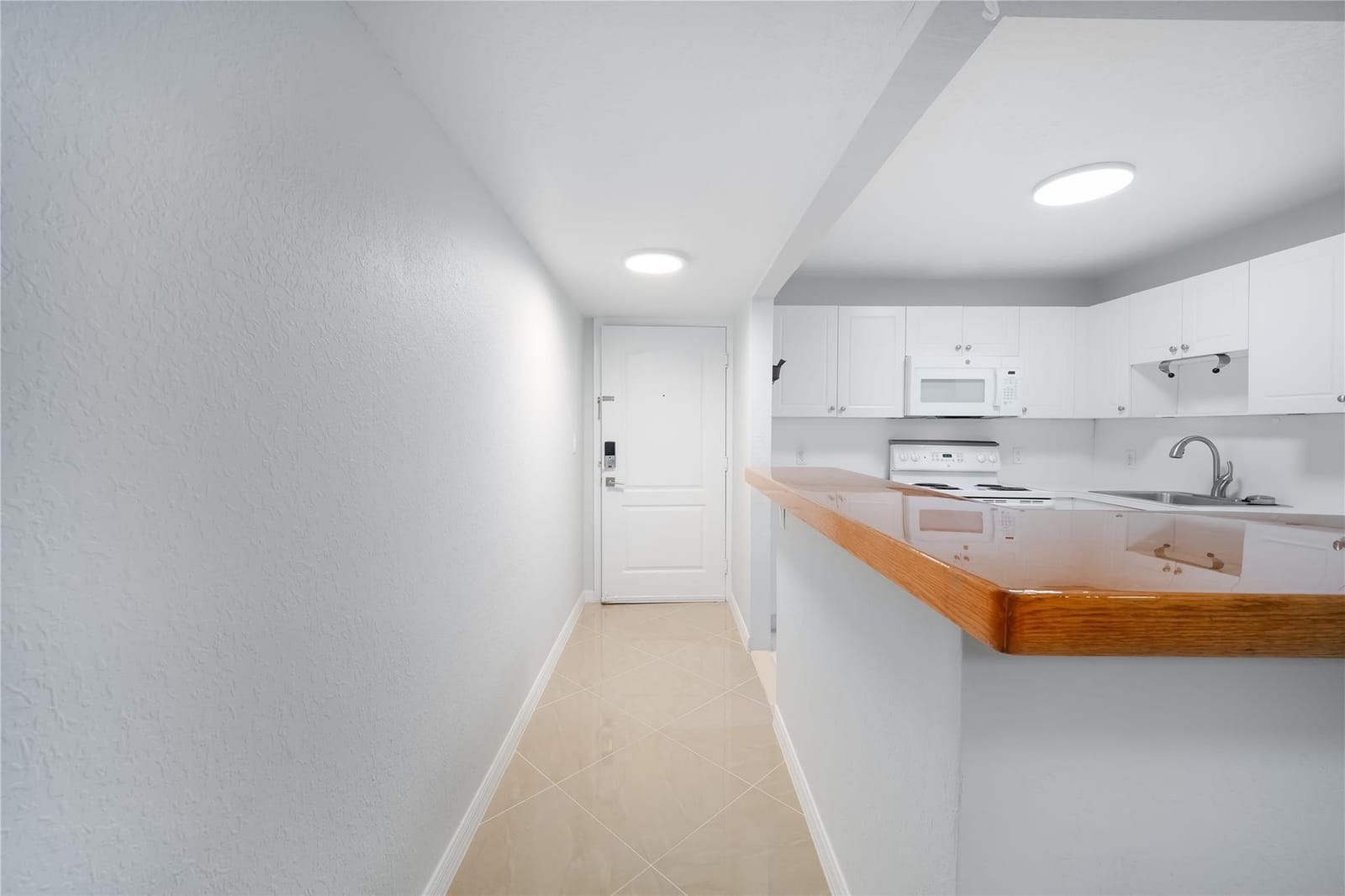 770 SE 2nd Avenue 201F, Deerfield Beach, FL 33441