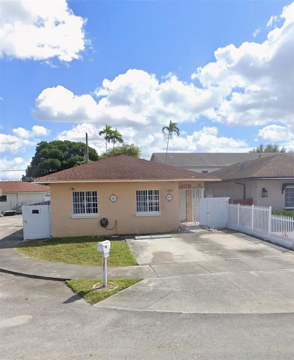1353 W 30th Street, Hialeah, FL 33012, Hialeah