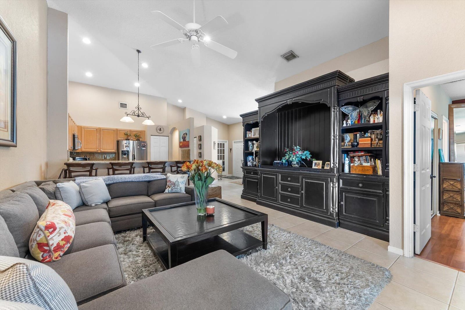 392 W Coral Trace Circle — photo 9