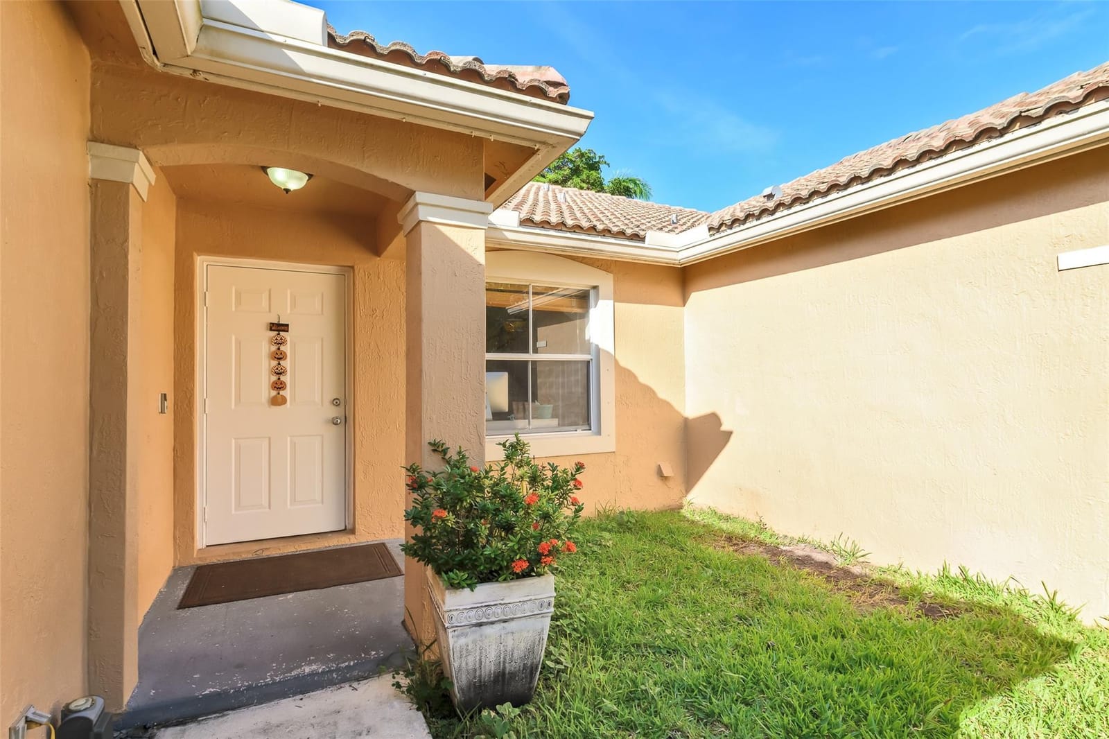 1665 Zenith Way, Weston, FL 33327 photo 2