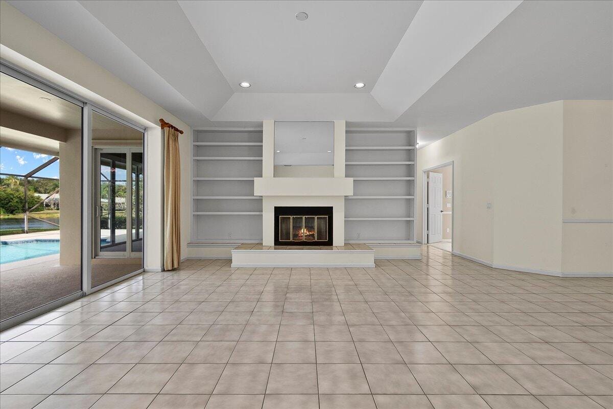 9953 SE Mahogany Way — photo 7