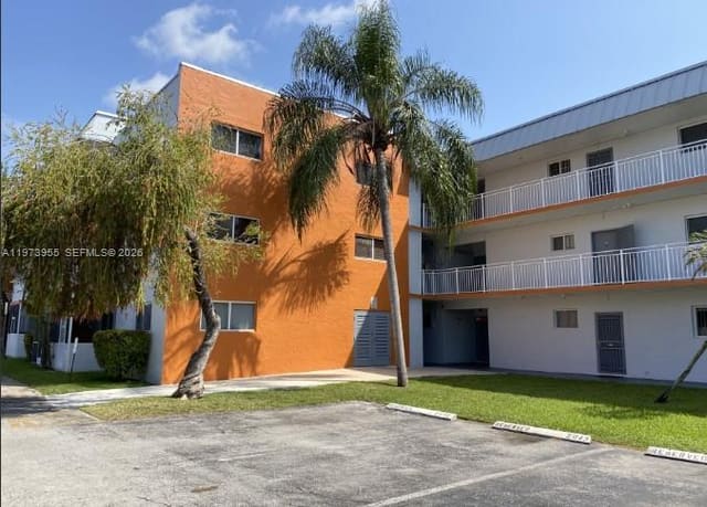 11307 SW 200th Street B202, sold in Caribbean Gardens Condo, Miami, FL