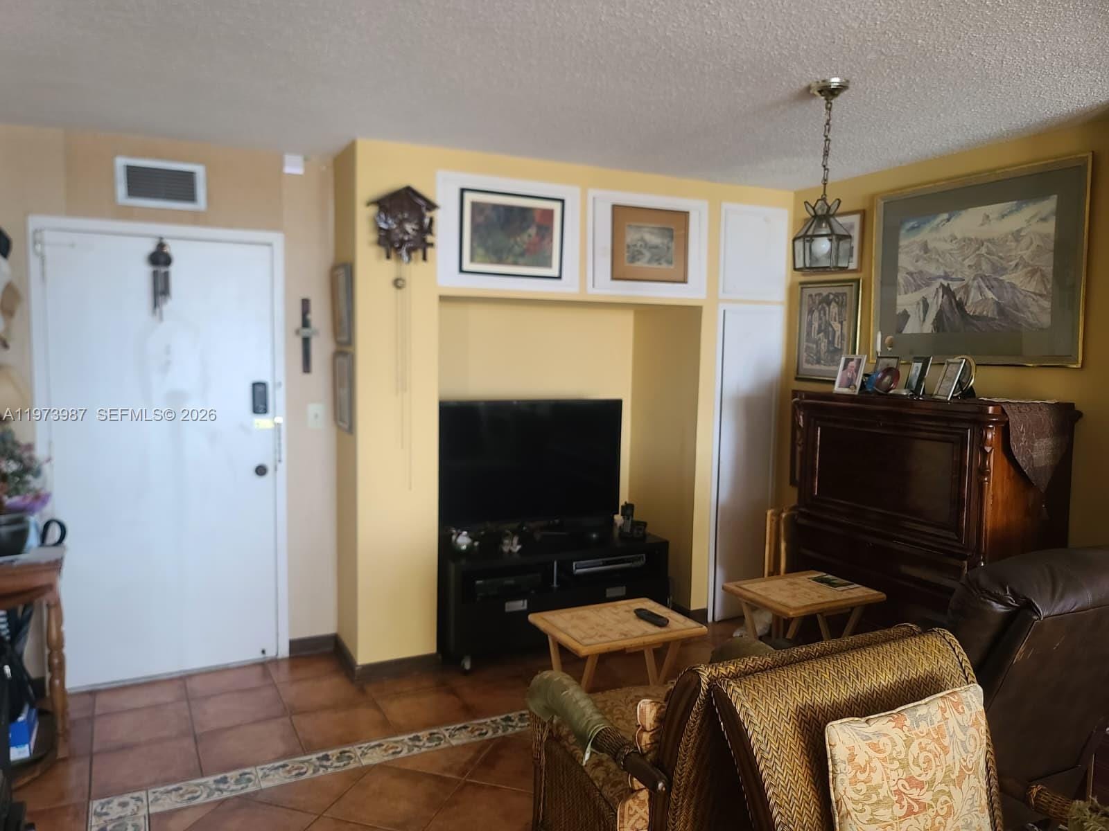 3140 S Ocean Drive 1812 — photo 11